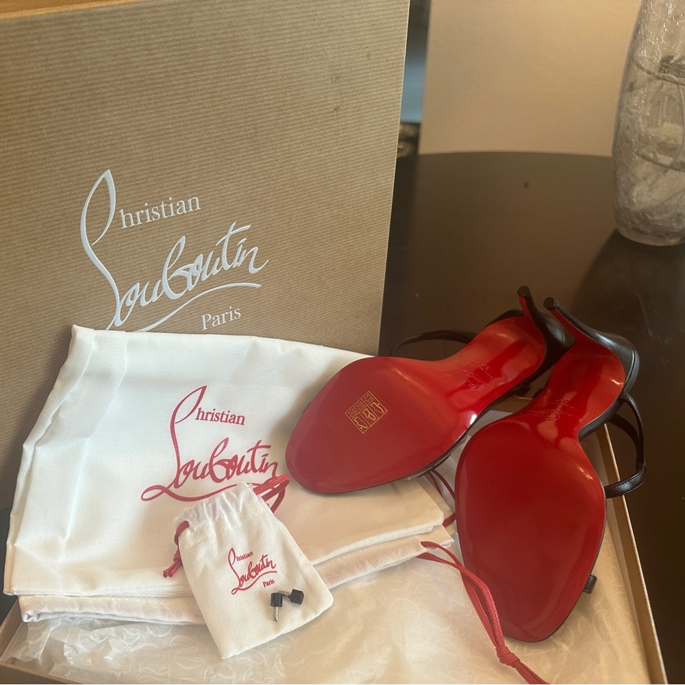 Brand New Christian Louboutin Heels. Never Worn. Size 37 or 6.5.